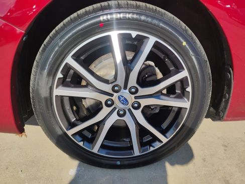 Used 2017 Subaru Impreza 2.0i Limited w/ Moonroof/BSD & Rcta/Eyesight image 30