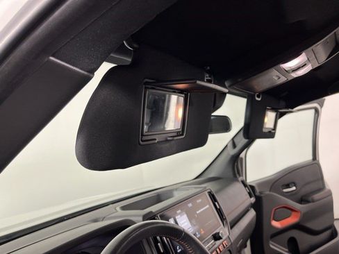Used 2025 Nissan Frontier Pro-X w/ Pro Convenience Package RWD image 32