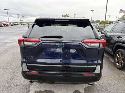 Used 2023 Toyota RAV4 SE w/ Weather & Moonroof Package AWD/4WD image 6
