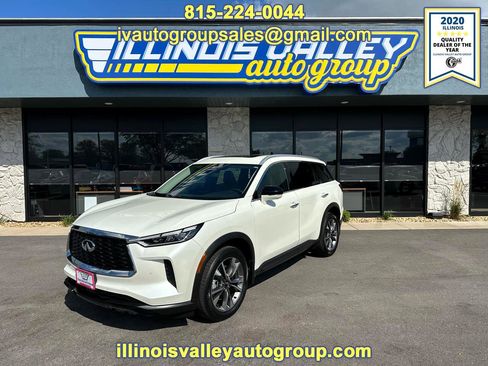 Used 2023 INFINITI QX60 Luxe w/ Cargo Package image 1