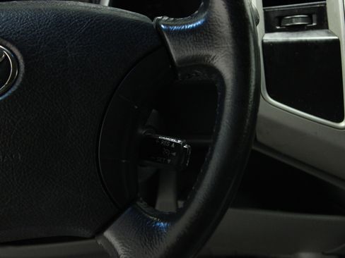 Used 2010 Toyota Tacoma PreRunner image 20