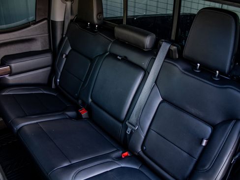 Used 2020 GMC Sierra 1500 SLT image 20