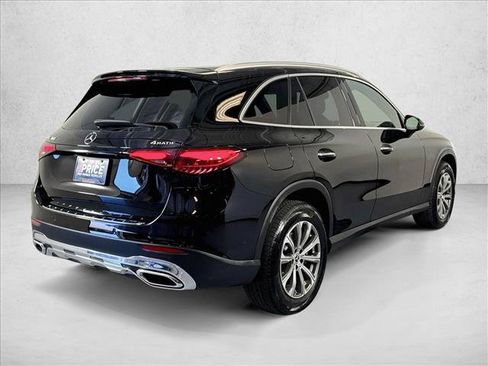 Used 2026 Mercedes-Benz GLC 300 4MATIC image 5