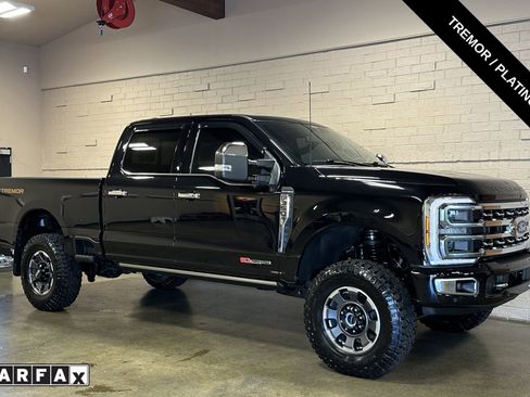 Used 2024 Ford F350 Platinum w/ Tremor Off-Road Package AWD/4WD image 1