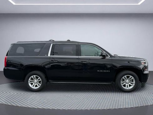 Used 2019 Chevrolet Suburban LT AWD/4WD image 9