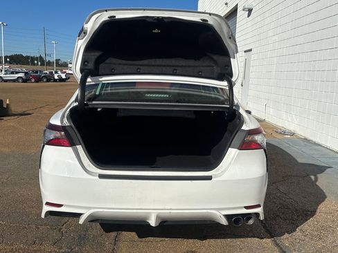 Used 2023 Toyota Camry SE image 27