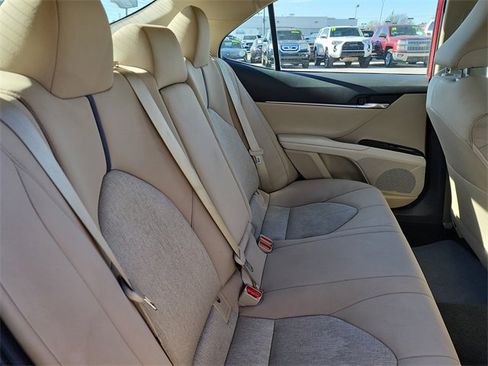 Used 2021 Toyota Camry LE w/ Convenience Package image 22