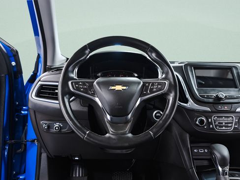 Used 2024 Chevrolet Equinox LT w/ LPO, Floor Liner Package FWD image 11