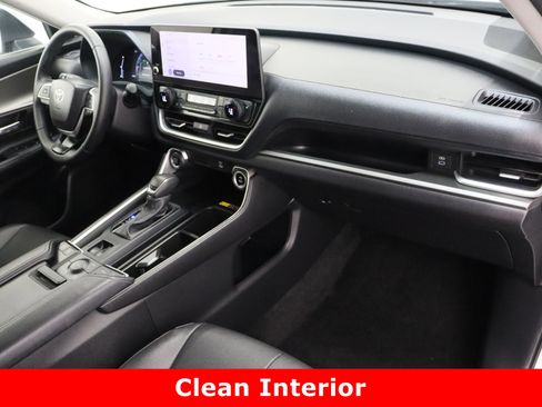 Certified 2025 Toyota Grand Highlander AWD image 39