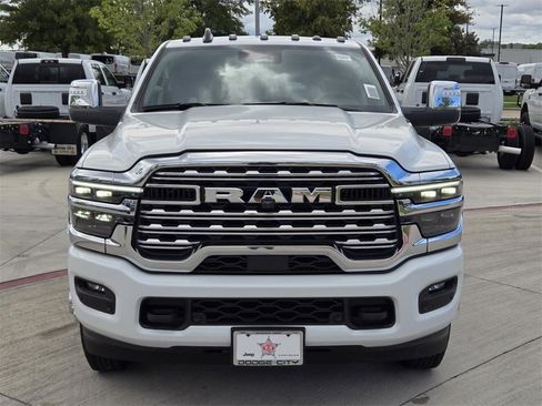 New 2026 RAM 3500 Longhorn image 9