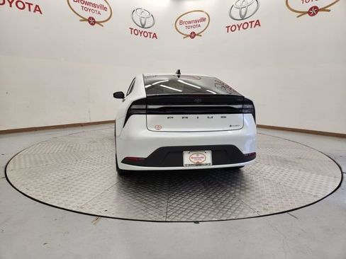 New 2026 Toyota Prius Plug-In Hybrid image 7