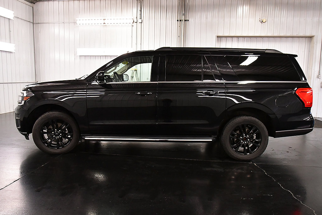 Used 2023 Ford Expedition Max XLT AWD/4WD image 4