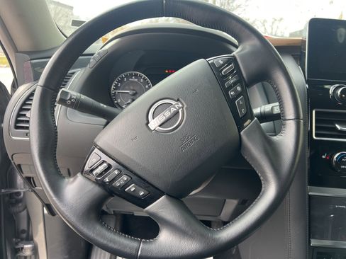 Used 2024 Nissan Armada SV image 16