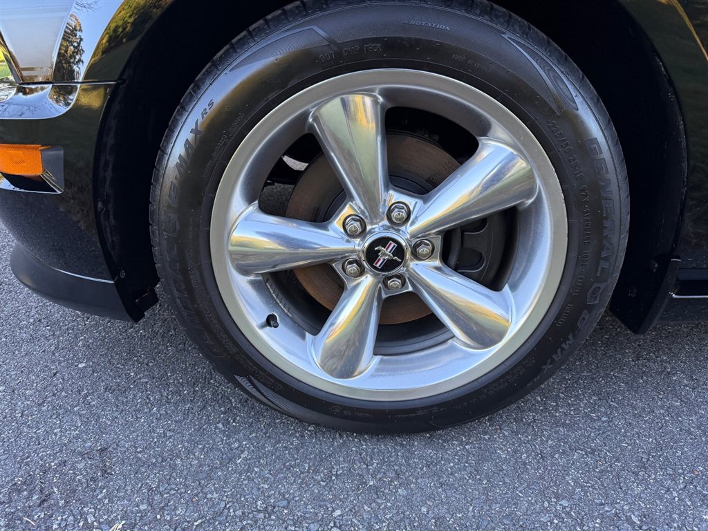 Used 2007 Ford Mustang GT RWD image 21