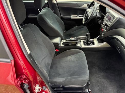 Used 2010 Subaru Impreza 2.5i image 10