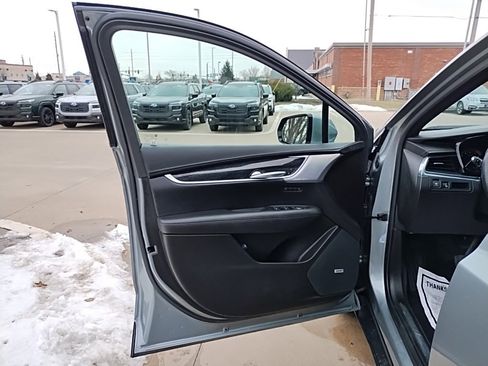 Used 2023 Cadillac XT5 Premium Luxury image 20