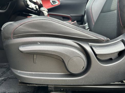 Certified 2023 Kia Soul GT-Line image 21