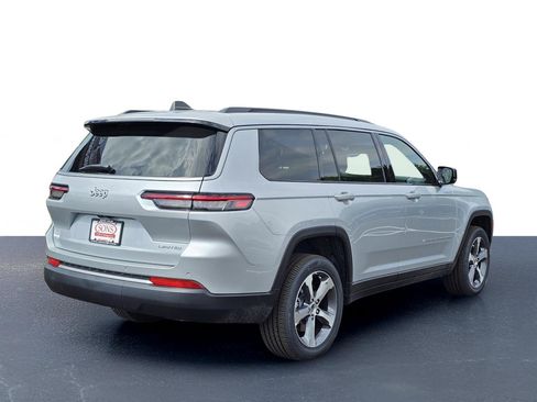 New 2026 Jeep Grand Cherokee L Limited RWD image 8