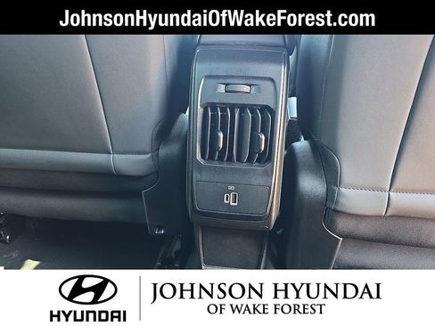 Used 2023 Dodge Hornet GT w/ GT Blacktop Package AWD/4WD image 19