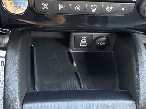 Used 2024 Ford Escape Platinum image 23