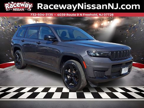 Used 2023 Jeep Grand Cherokee L Altitude image 1