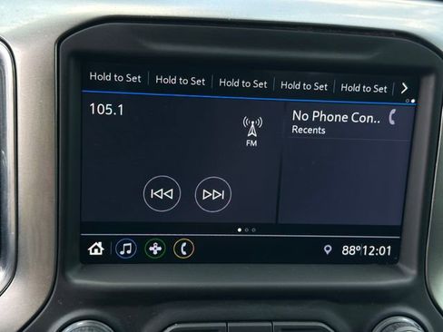 Used 2021 Chevrolet Silverado 1500 LT image 25