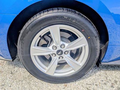 Used 2020 Ford Mustang Coupe image 14