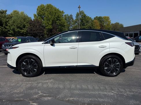 Certified 2025 Nissan Murano Platinum w/ Cargo Package image 9