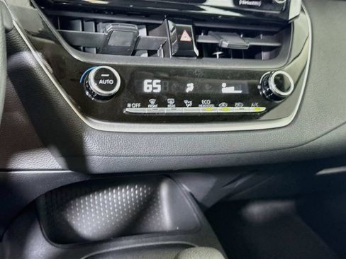Used 2022 Toyota Corolla LE FWD image 7