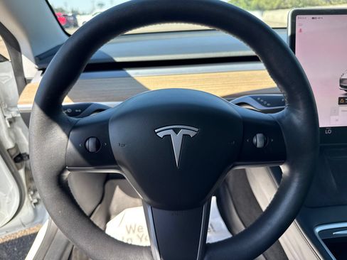 Used 2022 Tesla Model 3 Long Range AWD/4WD image 28