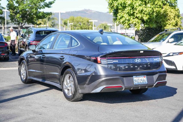 Used 2025 Hyundai Sonata SE FWD image 9