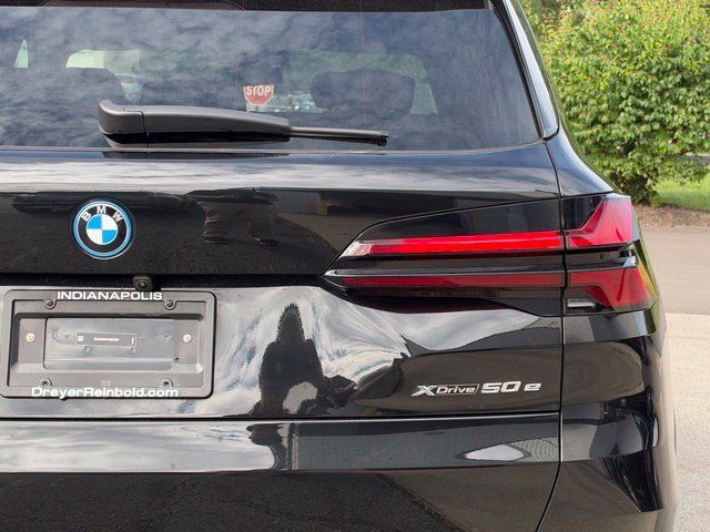 Used 2026 BMW X5 xDrive50e AWD/4WD image 5