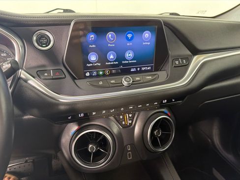 Used 2020 Chevrolet Blazer LT FWD image 15