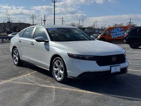 Certified 2024 Honda Accord LX image 2