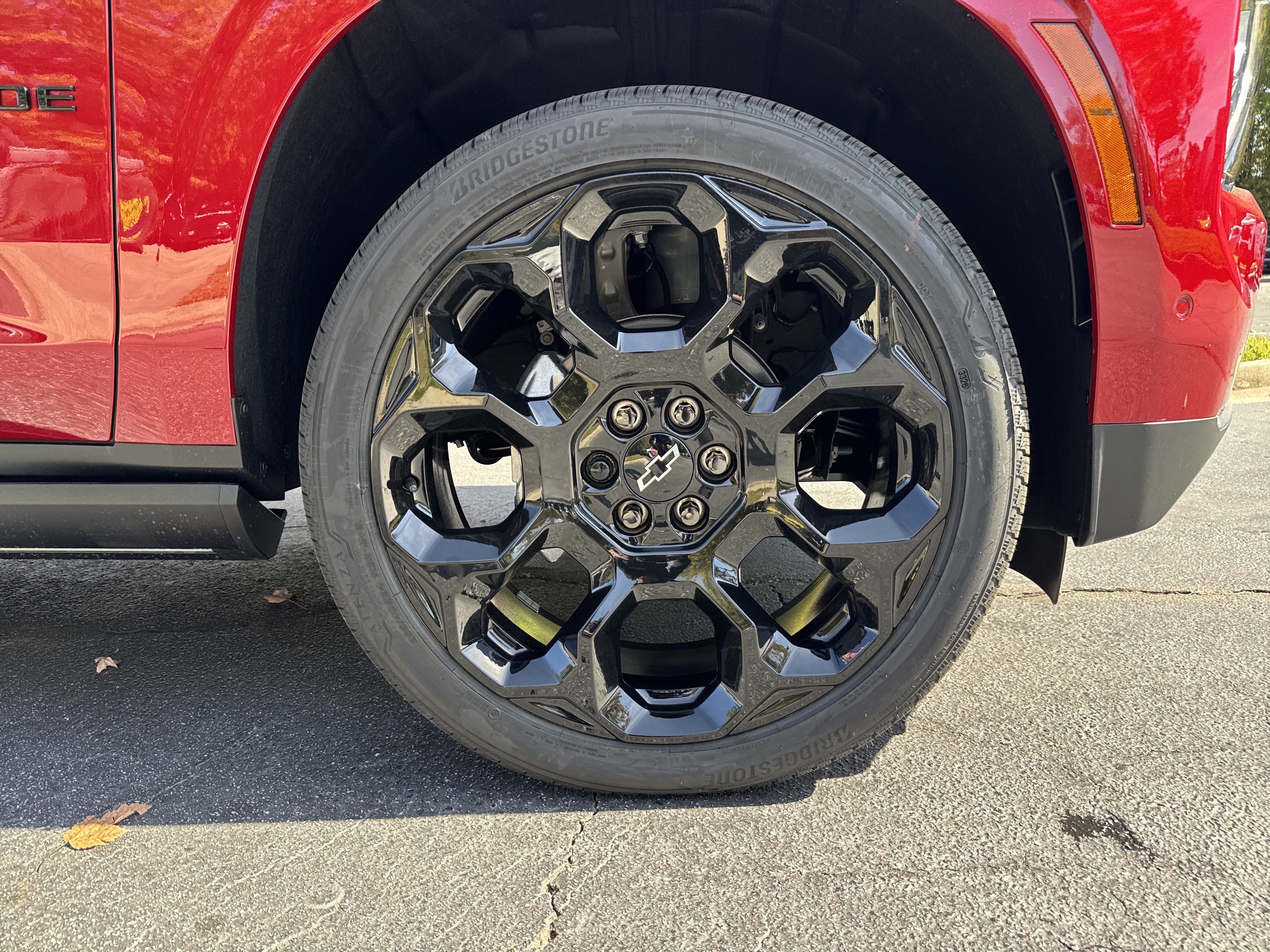 New 2027 Chevrolet Tahoe High Country AWD/4WD image 12
