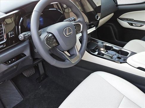 New 2026 Lexus NX 350 NX image 3