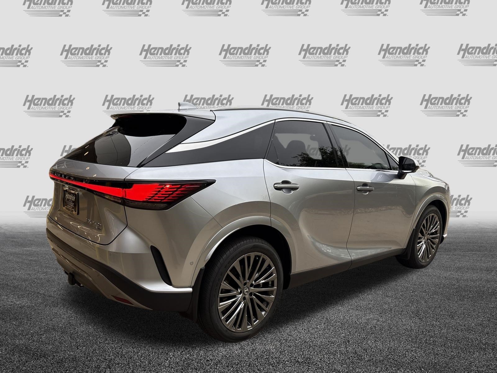 New 2026 Lexus RX 350h w/ Convenience Package AWD/4WD image 9