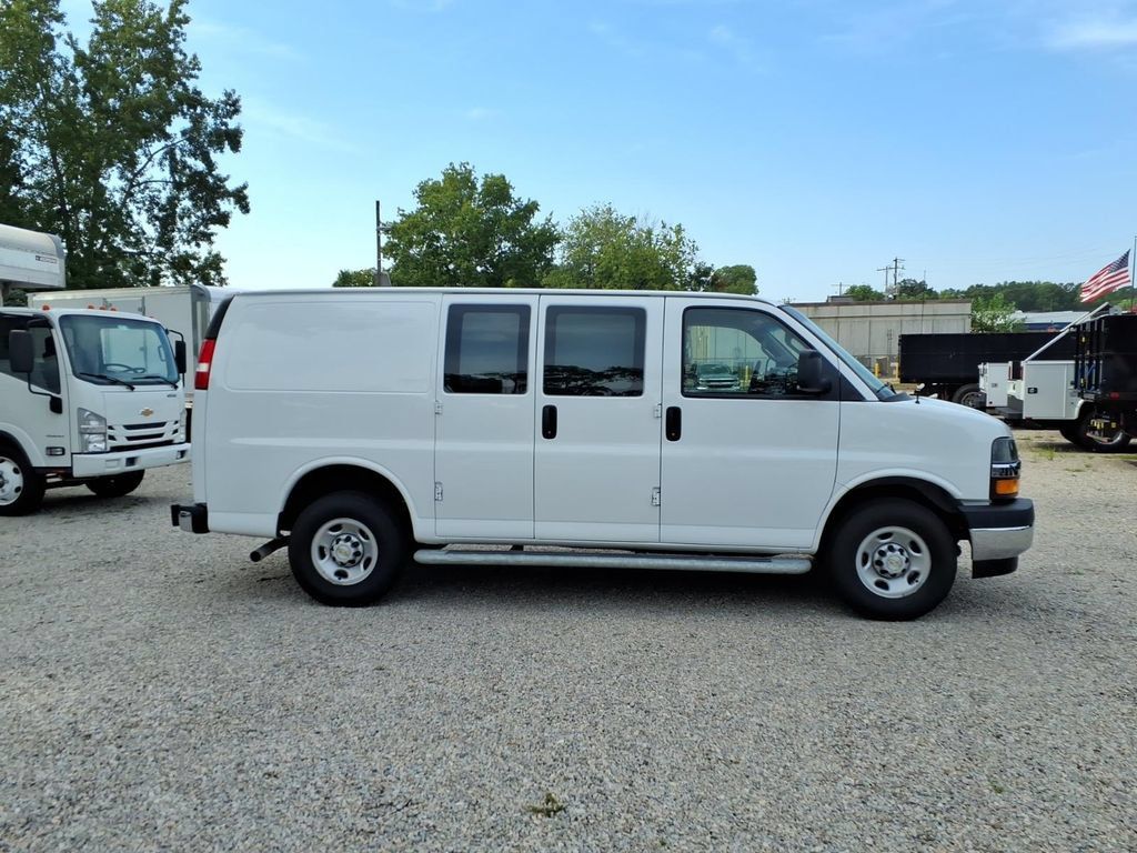 Used 2024 Chevrolet Express 2500 w/ Driver Convenience Package RWD image 11
