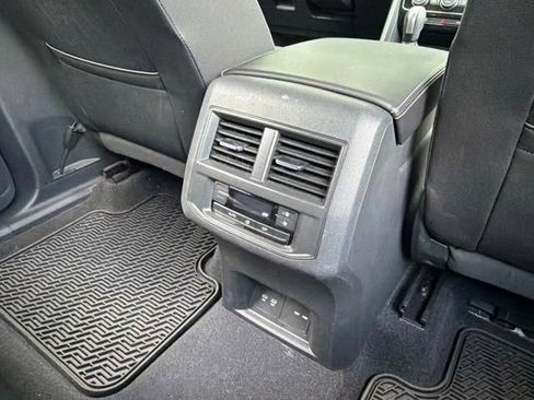 Used 2023 Volkswagen Atlas SE AWD/4WD image 24