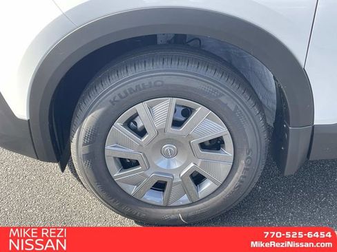 New 2026 Nissan Kicks S image 7