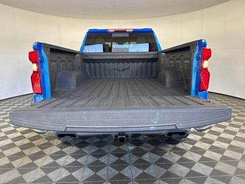 Used 2025 Chevrolet Silverado 1500 LT AWD/4WD image 20