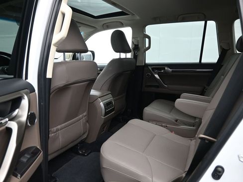 Used 2021 Lexus GX 460 Premium AWD/4WD image 27