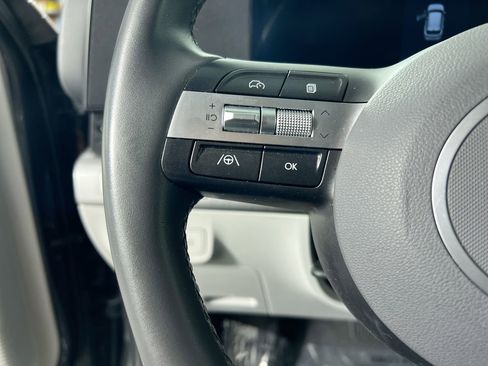 Used 2025 Hyundai Kona SEL image 16