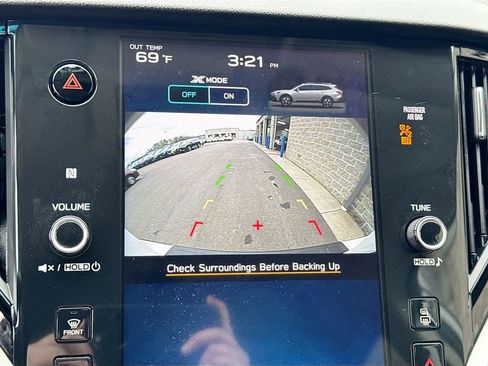 Used 2020 Subaru Outback Premium AWD/4WD image 12