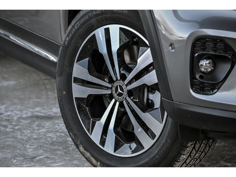 New 2026 Mercedes-Benz GLB 250 4MATIC image 3