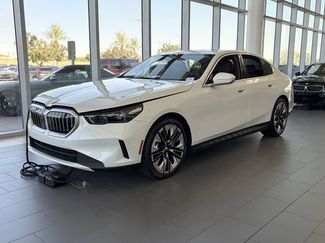 Used 2025 BMW 530i RWD video 1