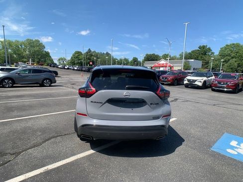 Certified 2024 Nissan Murano SV w/ SV Midnight Edition Package AWD/4WD image 4