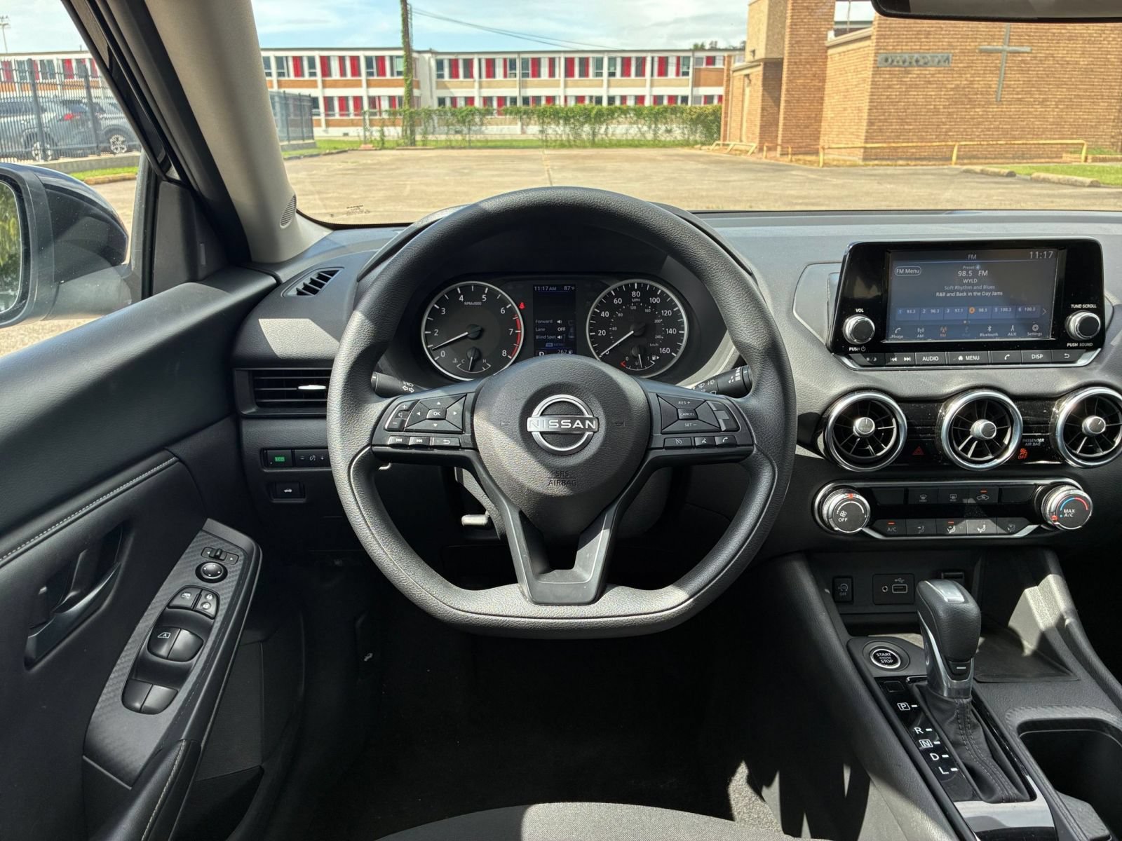 Used 2025 Nissan Sentra S FWD image 31