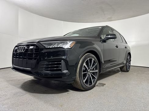 Used 2023 Audi Q7 3.0T Prestige w/ Prestige Package image 31