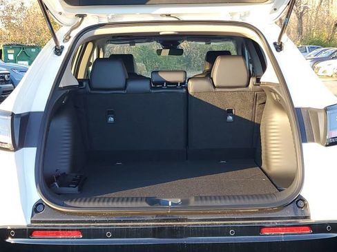 New 2026 Honda HR-V EX-L image 6